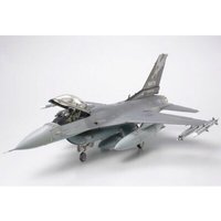 TAMIYA 300061101 1:48 Lockheed Martin F-16C Bl TAMIYA 300061101 1:48 Lockheed Martin F-16C Bl von Tamiya