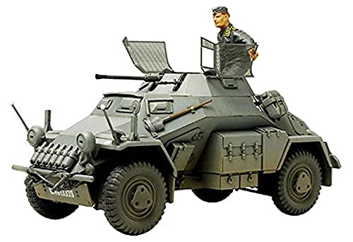 Tamiya 300035270-1:35 WWII Sonderkraftfahrzeug 222 (1), Militärgrün von Tamiya