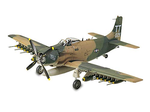 Tamiya 300061073 - 1:48 WWII Douglas A-1J Skyrider USAF von Tamiya
