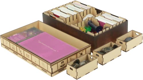 The Broken Token Spiel-Organizer kompatibel mit Villainous Erweiterungen – Holz-Spiel-Organisationsbox mit mehreren Ablagen The Broken Token Spiel-Organizer kompatibel mit Villainous Erweiterungen – Holz-Spiel-Organisationsbox mit mehreren Ablagen von The Broken Token