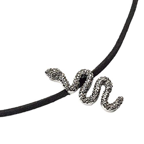 Distrineo Harry Potter - Nagini Black Necklace von The Carat Shop