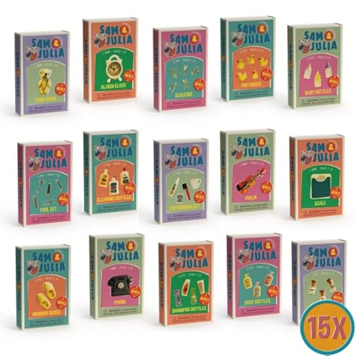 Sam & Julia - Die Minis Kollektion für Puppenhaus/Puppenstube - Erweiterungsset 15 STK - Realistisches Miniaturgegenstände – enthält Wecker, Teddybär, Geige, Telefon, Waage und mehr Sam & Julia - Die Minis Kollektion für Puppenhaus/Puppenstube - Erweiterungsset 15 STK - Realistisches Miniaturgegenstände – enthält Wecker, Teddybär, Geige, Telefon, Waage und mehr von The Mouse Mansion