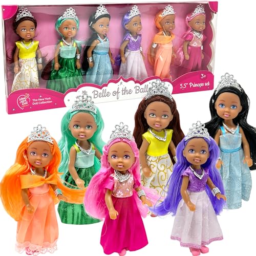 Kleine Puppen Set mit Mini Prinzessin Puppen für Mädchen - Prinzessin Spielzeug Puppen für Puppenhaus - Kleine Puppe Mini Prinzessin Figuren mit Diadem, Haarschmuck von The New York Doll Collection