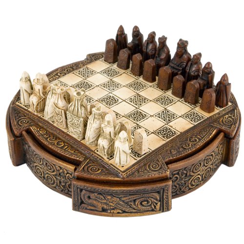 Brown Compact Isle of Lewis Celtic Chess Set - 8 Inch Chess Board and Miniature Pieces - Made In England von Regency Chess