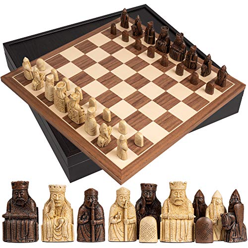The Isle of Lewis and Walnut Deluxe set with presentation case von The Regency Chess Company