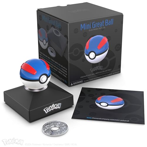 The Wand Company Mini Great Ball Authentic Replica - Realistischer, elektronischer, druckgegossener Poké-Ball mit Display-Ständer Lichtfunktionen - Offiziell lizenziert von Pokémon von The Wand Company