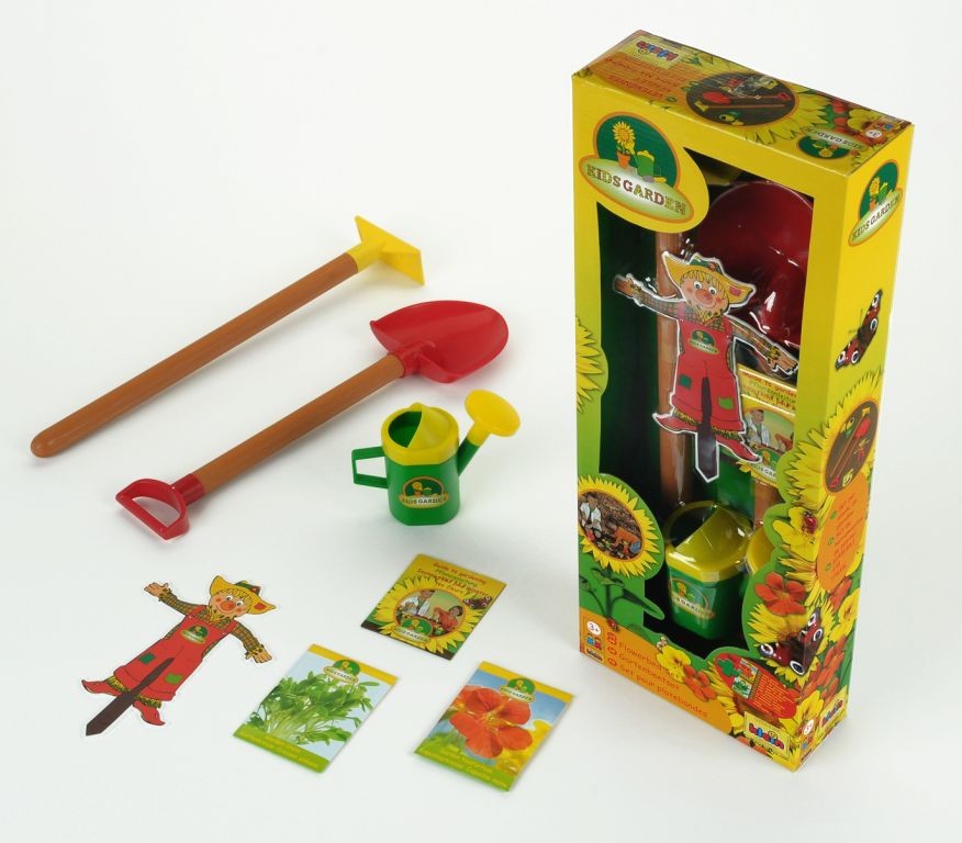 Gartenbeetset Spaten, Hacke, Planzsamen und eine kleine Giesskanne. Gartenbeetset Spaten, Hacke, Planzsamen und eine kleine Giesskanne. von TheoKlein