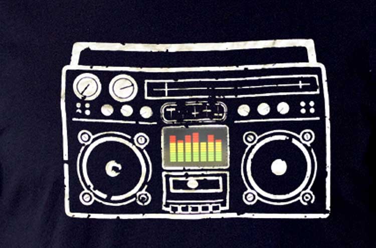 T-Shirt Boombox Grösse S T-Shirt Boombox Grösse S von Mad Monkey