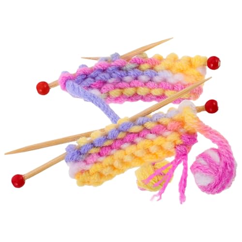 Toddmomy 2 Sets Mini Puppenhauszubehör Aus Simulierter Wolle Puppenhausminiaturen DIY Handgefertigte Strickpuppen Wollstrickspielzeug Gestricktes Wollpuppenspielzeug Mini Zeug Für von Toddmomy