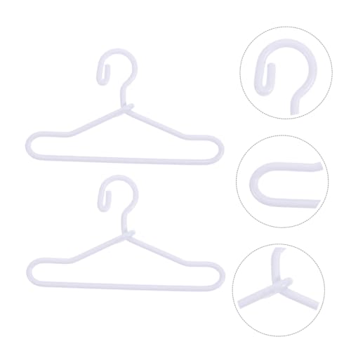 Toddmomy 40 Stück Miniatur Puppen Kleiderbügel aus Weiß Stabile Doll Wardrobe Hangers für Puppenkleider Mini Kleiderständer für Puppenhaus Langlebige Puppenhaus Kleidungshalter Toddmomy 40 Stück Miniatur Puppen Kleiderbügel aus Weiß Stabile Doll Wardrobe Hangers für Puppenkleider Mini Kleiderständer für Puppenhaus Langlebige Puppenhaus Kleidungshalter von Toddmomy