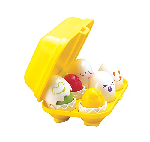 Versteck- und Quieck Eier, das inklusive praktischer Box, 6 lustigen Eierschalen und quiekenden mehrfarbigen Küken. Das ideale Geschenk für kleine Entdecker ab 6 Monaten von Toomies