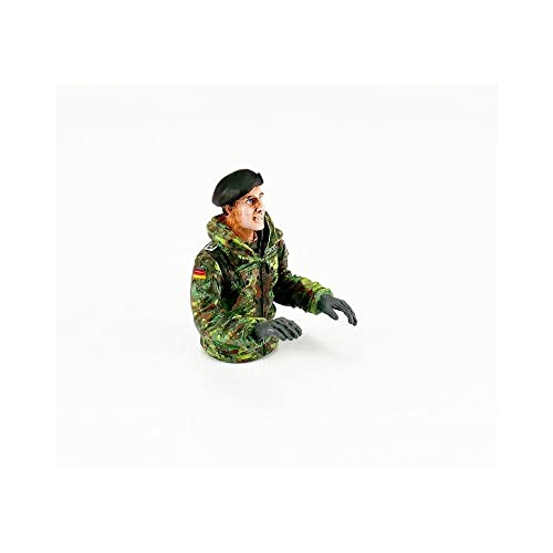 TORRO 1:16 Halbfigur Panzerkommandant Leopard von Torro