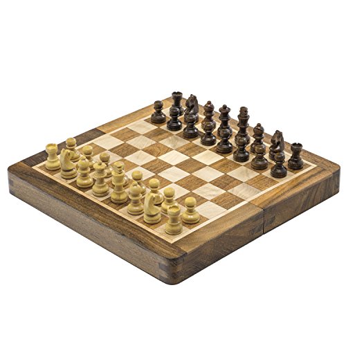 Sheesham & Boxwood 7 inch Magnetic Mini Inlaid Chess Set von ToyCentre