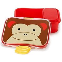 Du wirst dieses bunte, 4-teilige Set lieben, das sich hervorragend eignet, um das Pausenbrot in die Schule oder einen Snack in den Park mitzunehmen. Das Set für „große Kinder“ fördert das selbstständige Essen und enthält einen kleineren Snackbehälter von Hape