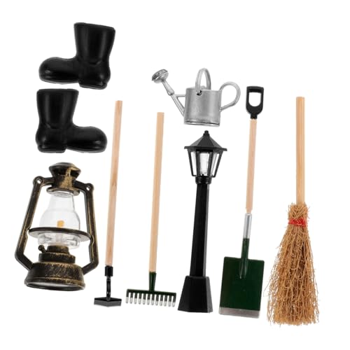 Toyvian 8 Stück Puppenhaus-Garten-Terrassenmöbel Hacke Mini mit Gartenpuppe Szene Rakes kleine dekorative Laternen Puppenhaus-Reparaturwerkzeuge Rechen für den Kindergarten Plastik Toyvian 8 Stück Puppenhaus-Garten-Terrassenmöbel Hacke Mini mit Gartenpuppe Szene Rakes kleine dekorative Laternen Puppenhaus-Reparaturwerkzeuge Rechen für den Kindergarten Plastik von Toyvian