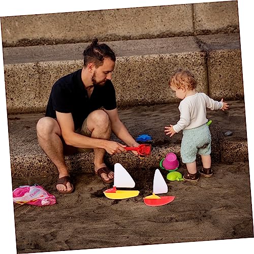Toyvian Teiliges Badespielzeug aus Kunststoff Mini Segelboote Groß Mittel Klein Sicher und Formstabil als Badewannenspielzeug für Mädchen und Jungen Zufällige Farbe von Toyvian