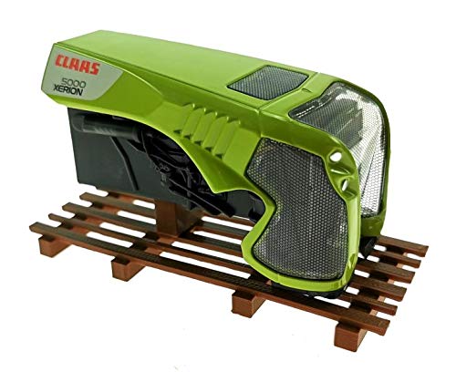Treckerheld Claas Xerion 5000 Motor auf Palette 1:32 von Treckerheld