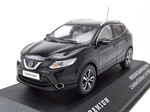 Triple9 Nissan Qashqai 2014 schwarz, Modellauto 1:43 von Triple9