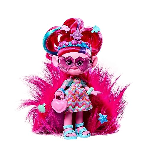 Mattel DREAMWORKS TROLLS Gemeinsam Stark – Hairsational Reveals Königin Poppy Modepuppe mit pelzigen Plüschhaare, juwelenförmiger Behälter, für Kinder ab 3 Jahren, HNF16 von Mattel