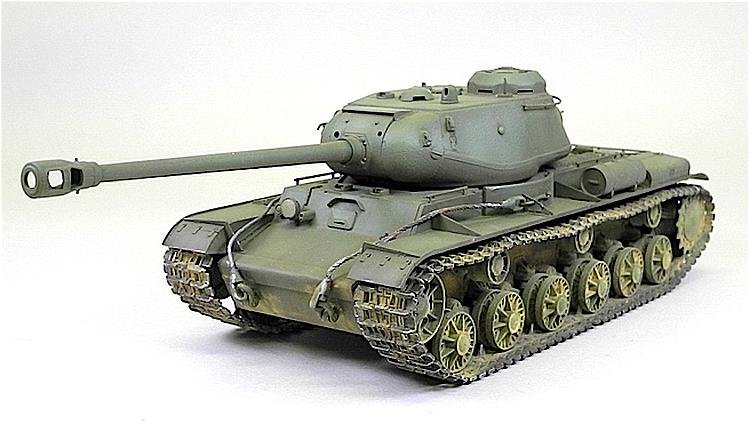 Soviet KV-122 Heavy Tank Soviet KV-122 Heavy Tank von Trumpeter