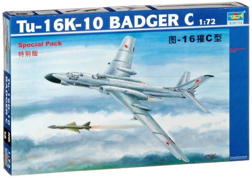 Trumpeter 01613 Modellbausatz Tupolev Tu-16K 10 Badger Trumpeter 01613 Modellbausatz Tupolev Tu-16K 10 Badger von Trumpeter