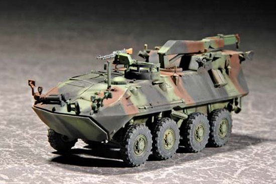 USMC Light Armored Vehicle-Recovery USMC Light Armored Vehicle-Recovery von Trumpeter