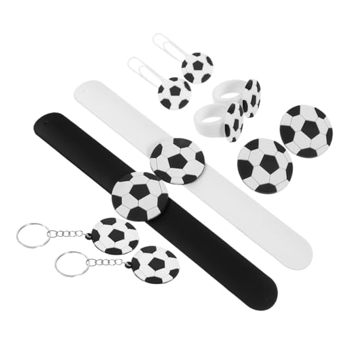 ULTECHNOVO 10 Stück Teiliges Fußball Goodie für Mini Soccer Bälle Schlüsselanhänger Armbänder Lesezeichen Ringe und Pins Mitgebsel für Geburtstagsfeiern und Sport Events von ULTECHNOVO