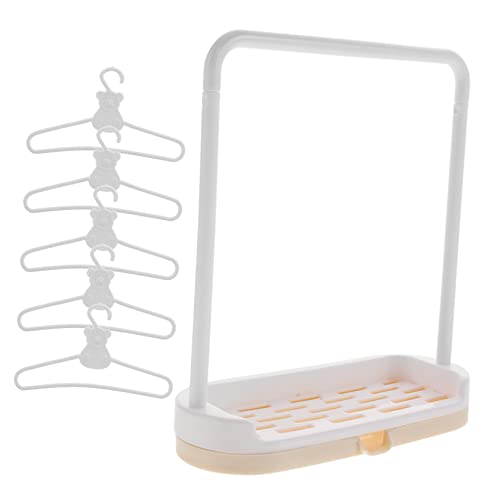 UPKOCH Kleiner Puppenkleiderständer Satz mit Metall Kleiderbügeln für Babypuppen Aufbewahrung und Präsentation von Puppenkleidung für Kleine Puppenhäuser und Zubehör UPKOCH Kleiner Puppenkleiderständer Satz mit Metall Kleiderbügeln für Babypuppen Aufbewahrung und Präsentation von Puppenkleidung für Kleine Puppenhäuser und Zubehör von UPKOCH