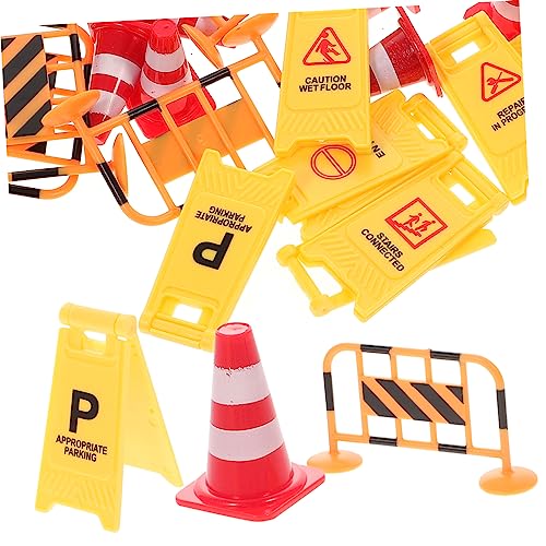 UPKOCH 1Satz Simulation Verkehrszeichen Spielzeugset aus Hochwertigem Teiliges mit Roten Kegeln Orangen Absperrungen und Schildern für Fördert Verkehrswissen UPKOCH 1Satz Simulation Verkehrszeichen Spielzeugset aus Hochwertigem Teiliges mit Roten Kegeln Orangen Absperrungen und Schildern für Fördert Verkehrswissen von UPKOCH