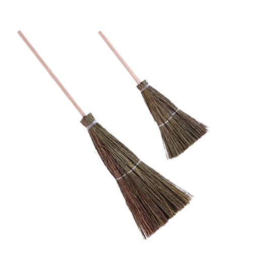 UPKOCH 2 Stücke Mini Handgemachte Besen Puppenhaus Decor Besen Realistische Requisiten Besen Dekorative Besen Grün Gras von UPKOCH