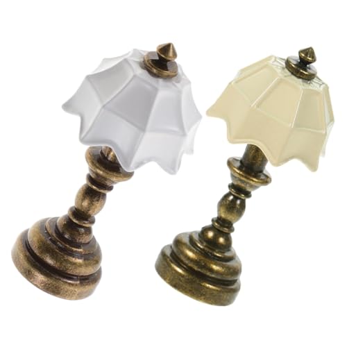 UPKOCH 2St Mini-Schreibtischlampenmodell Möbelmodell Figur Stehlampenschirm Beleuchtung für puppenhaus kleine tischlampe Minilicht für Minihaus Miniatur-Tischlampenmodell Legierung von UPKOCH