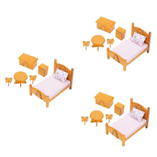 UPKOCH 3 Sätze Mini-Möbel puppenstubenmöbel Dollhouse Furniture -Bären-Anzug Holzspielzeug Tischdekoration Ornament Miniatur-Verzierungen Mini-Hausbett Schrank Zubehör Anhänger Modell von UPKOCH