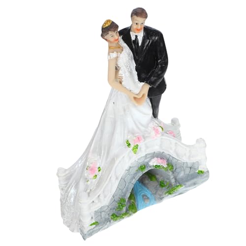 UPKOCH Braut Und Bräutigam Cake Topper Aus Resin Dekorative Hochzeitsfiguren Für Hochzeitstorte Niedliche Hochzeitsdeko Für Feierlichkeiten von UPKOCH