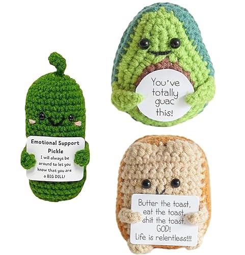 UYOE 2023 Handmade Emotional Support Pickled Cucumber Gift, Cute Handwoven Ornaments,Crochet Support Pickles Wooden Base Ornament for Office Desk,Christmas Knitting Doll Ornament Gift (3PCS-B) von UYOE