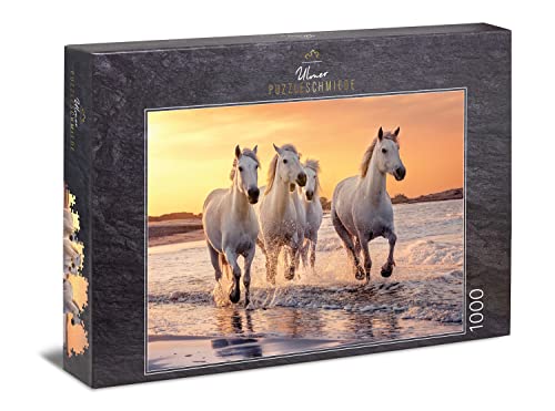 Ulmer Puzzleschmiede - Pferde-Puzzle Camargue-Pferde - klassisches 1000 Teile Tierpuzzle - das weiße Pferd in freier Wildbahn in der Camargue, Provence, Südfrankreich von Ulmer Puzzleschmiede