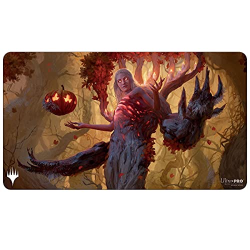 Innistrad Midnight Hunt Playmat G Featuring Wrenn and Seven for Magic: The Gathering von Ultra Pro