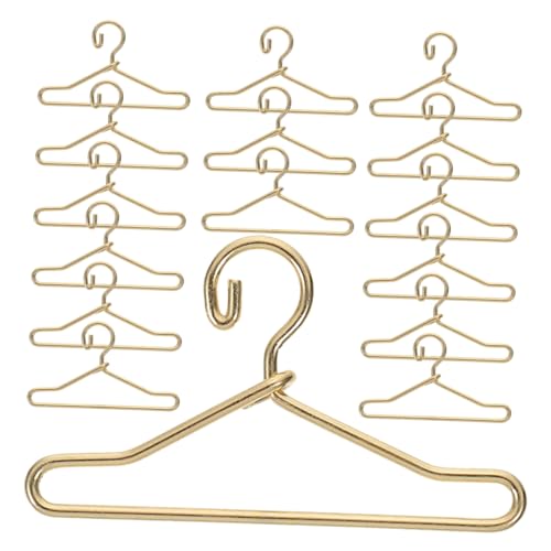 VANZACK 45 Stück Teiliges Mini Kleiderbügel aus Metall Goldfarbene Miniatur Puppenkleiderbügel für Puppenhausmöbel Glatte Oberfläche Sicherer Aufhänger für Doll Clothes für Puppenschrank VANZACK 45 Stück Teiliges Mini Kleiderbügel aus Metall Goldfarbene Miniatur Puppenkleiderbügel für Puppenhausmöbel Glatte Oberfläche Sicherer Aufhänger für Doll Clothes für Puppenschrank von VANZACK