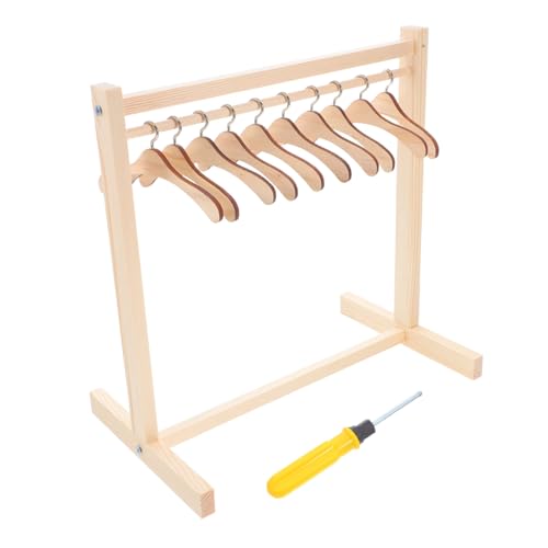 VANZACK Holzpuppen Kleiderständer mit Miniaturbügeln Elegantes Rutschfestes Puppenkleiderregal für Puppenhaus zur Präsentation und Organisation von Puppenkleidern und Outfits VANZACK Holzpuppen Kleiderständer mit Miniaturbügeln Elegantes Rutschfestes Puppenkleiderregal für Puppenhaus zur Präsentation und Organisation von Puppenkleidern und Outfits von VANZACK