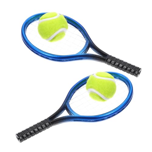 VANZACK Miniatur Tennis Set für Puppenhaus mit Realistischen Schlägern und Bällen Vielseitiges Dekorations und Fotorequisit für Jungen und Mädchen Robustes Modellspielzeug von VANZACK