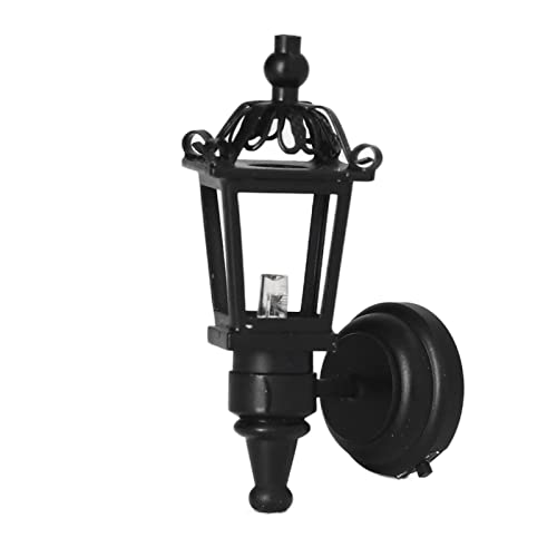 VGEBY Puppenhaus-Wandleuchte, 1:12 Metall, Realistisch, Schwarz, Miniatur, LED, Wandlampe, Dekoration, Zubehör, Spielhaus, Spielzeug VGEBY Puppenhaus-Wandleuchte, 1:12 Metall, Realistisch, Schwarz, Miniatur, LED, Wandlampe, Dekoration, Zubehör, Spielhaus, Spielzeug von VGEBY