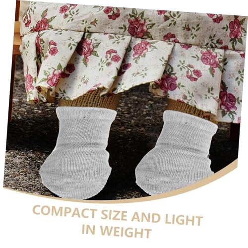 VICASKY 6 Paare Puppensocken Miniatur Socken Spielzeugsocken Bunte Mischung für Dollhouse Schlafzimmer und Ankleidezimmer Zubehör VICASKY 6 Paare Puppensocken Miniatur Socken Spielzeugsocken Bunte Mischung für Dollhouse Schlafzimmer und Ankleidezimmer Zubehör von VICASKY