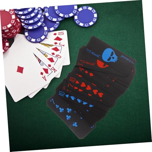 VICASKY wasserdichte Pokerkarten aus Schwarzem Mattiertem PVC Kunststoff mit Roten und Blauen Schädelmotiven Robustes Kartendeck für Erwachsene für Partys und Outdoor Spiele VICASKY wasserdichte Pokerkarten aus Schwarzem Mattiertem PVC Kunststoff mit Roten und Blauen Schädelmotiven Robustes Kartendeck für Erwachsene für Partys und Outdoor Spiele von VICASKY
