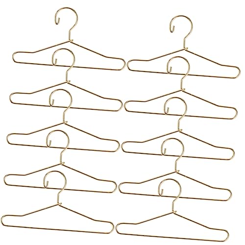 Vaguelly Kleiderbügel Puppen Puppenkleiderbügel 10er Set Mini Kleiderbügel Aus Für Puppenhaus 65mm Goldene Mini Hänge Für Kleine Puppen Und Ideal Als Puppenhaus Zubehör Und Für Kreative Spielideen Vaguelly Kleiderbügel Puppen Puppenkleiderbügel 10er Set Mini Kleiderbügel Aus Für Puppenhaus 65mm Goldene Mini Hänge Für Kleine Puppen Und Ideal Als Puppenhaus Zubehör Und Für Kreative Spielideen von Vaguelly