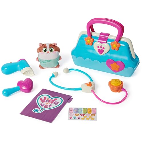 Vida the Vet Spin Master 6069852 Aktentaschen-Zubehör, 1 Popcorn-Plüschpuppe und Aufkleber für Rollenspiele, Verkleidungsspielzeug, Mädchen ab 3 Jahren, mehrfarbig Vida the Vet Spin Master 6069852 Aktentaschen-Zubehör, 1 Popcorn-Plüschpuppe und Aufkleber für Rollenspiele, Verkleidungsspielzeug, Mädchen ab 3 Jahren, mehrfarbig von Vida the Vet