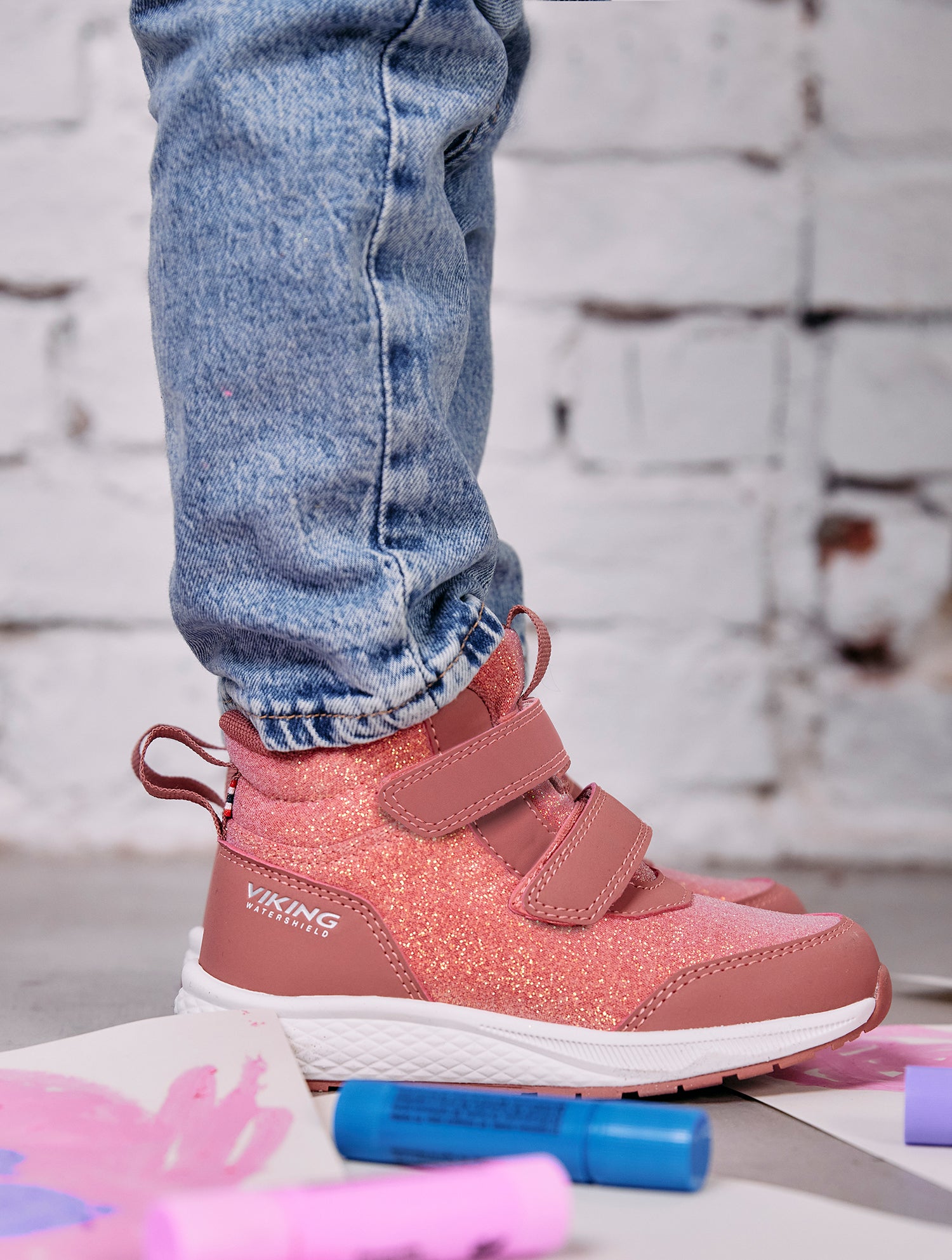 Viking Bouncy Glitzer Mid 2V WP Kinder Sneaker, Pink, 31, Kinderschuhe Viking Bouncy Glitzer Mid 2V WP Kinder Sneaker, Pink, 31, Kinderschuhe von Viking