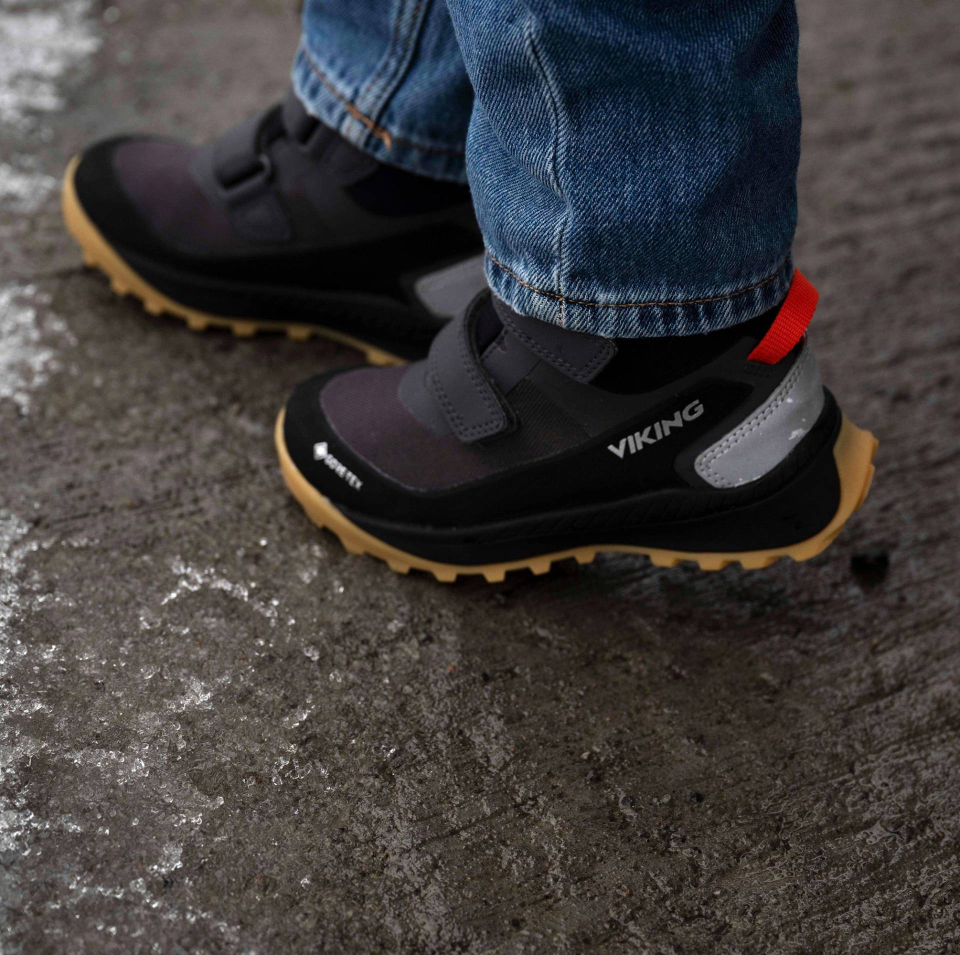 Viking Expower Mid GTX 2V Kinder Sneaker, Black, 26, Kinderschuhe Viking Expower Mid GTX 2V Kinder Sneaker, Black, 26, Kinderschuhe von Viking