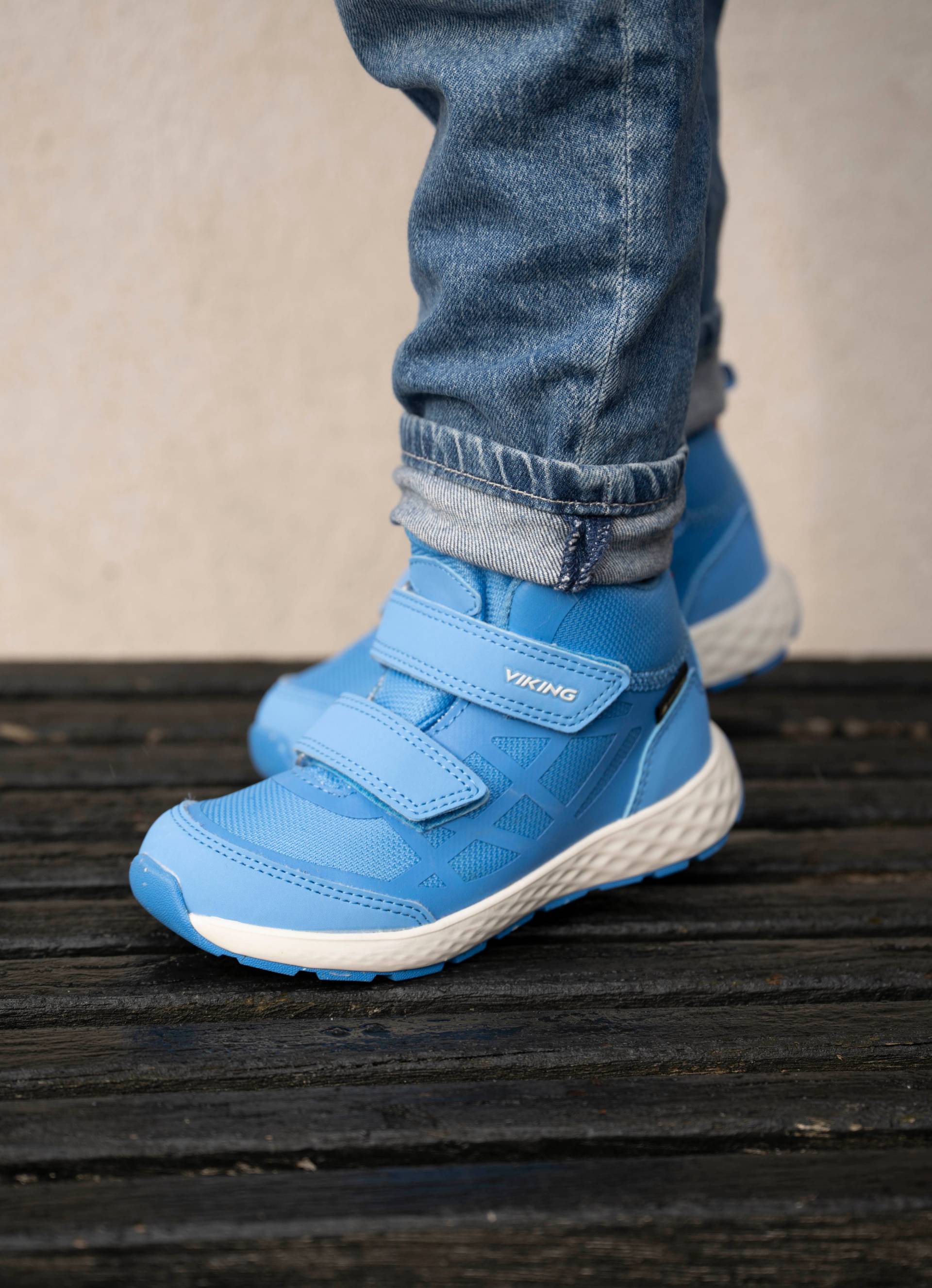 Viking Veme Reflex 2V Mid GTX Kinder Sneaker, Blue/Eggshell, 26, Kinderschuhe von Viking