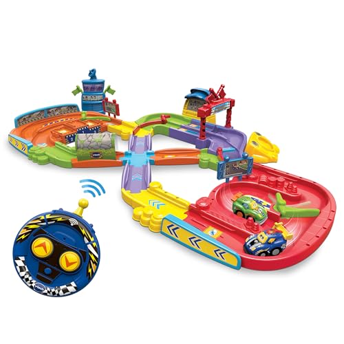 VTech Baby TUT TUT Baby Flitzer - RC Autorennbahn – Interaktives Spielset mit Rennwagen, Musik, spannenden Sätzen und Geräuschen – Für Kinder von 1-5 Jahren VTech Baby TUT TUT Baby Flitzer - RC Autorennbahn – Interaktives Spielset mit Rennwagen, Musik, spannenden Sätzen und Geräuschen – Für Kinder von 1-5 Jahren von VTech Baby