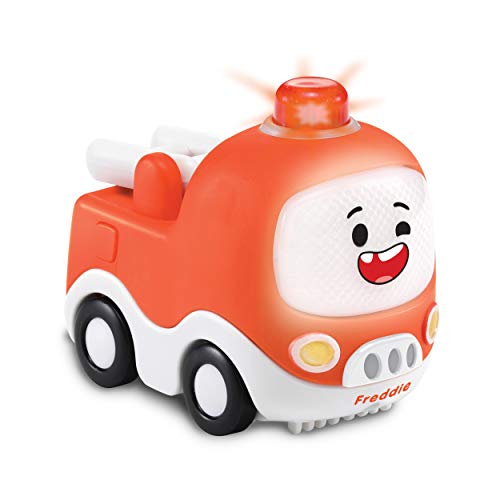 Vtech TUT TUT Cory Flitzer - Freddie Feuerwehr – Spielzeug-Auto mit der Originalstimme aus der TV-Serie auf Netflix, Musik, aufleuchtender Taste und spannenden Geräuschen – Für Kinder von 1-5 Jahren Vtech TUT TUT Cory Flitzer - Freddie Feuerwehr – Spielzeug-Auto mit der Originalstimme aus der TV-Serie auf Netflix, Musik, aufleuchtender Taste und spannenden Geräuschen – Für Kinder von 1-5 Jahren von Vtech
