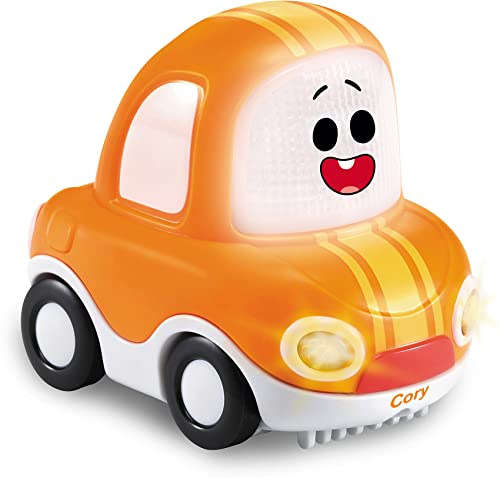 Vtech TUT TUT Cory Flitzer - Cory Flitzer – Spielzeug-Auto mit der Originalstimme aus der TV-Serie auf Netflix, Musik, aufleuchtender Taste und spannenden Geräuschen – Für Kinder von 1-5 Jahren Vtech TUT TUT Cory Flitzer - Cory Flitzer – Spielzeug-Auto mit der Originalstimme aus der TV-Serie auf Netflix, Musik, aufleuchtender Taste und spannenden Geräuschen – Für Kinder von 1-5 Jahren von Vtech